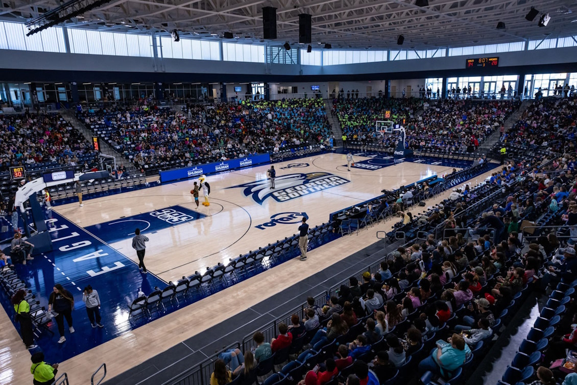 Jack and Ruth Ann Hill Convocation Center